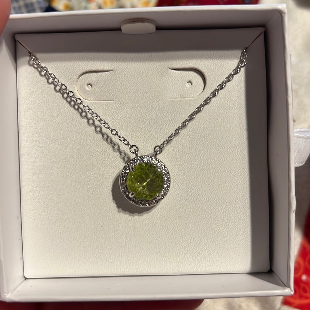Ring bomb party necklace